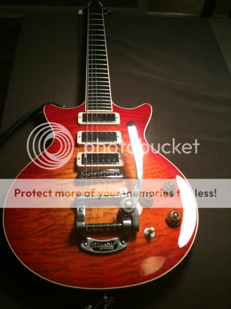 004-1.jpg?t=1298607494